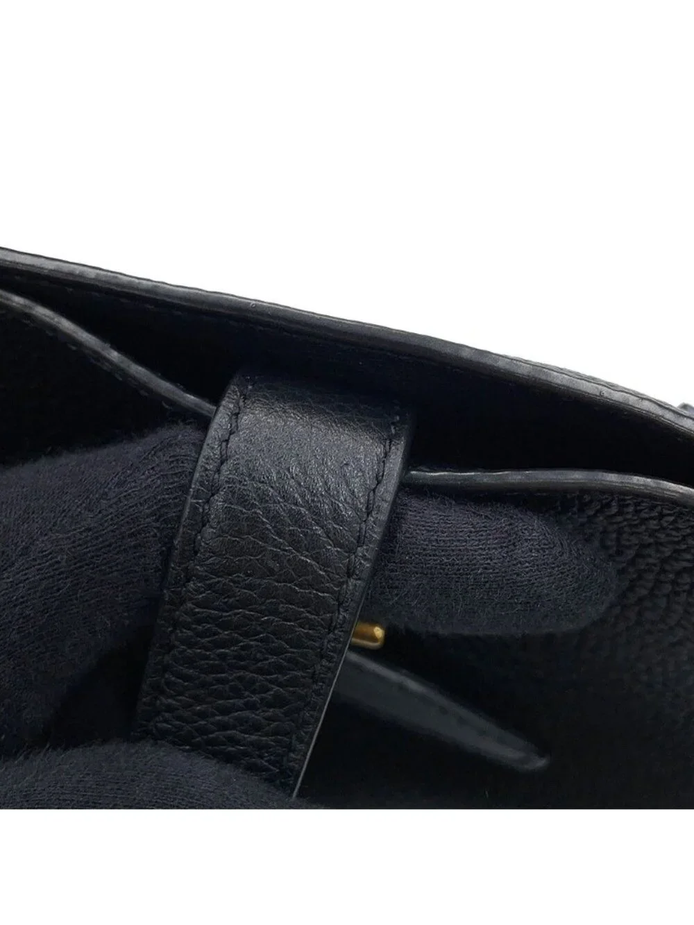 Saint Laurent Paris Shoulder Bag Boucle Leather Black